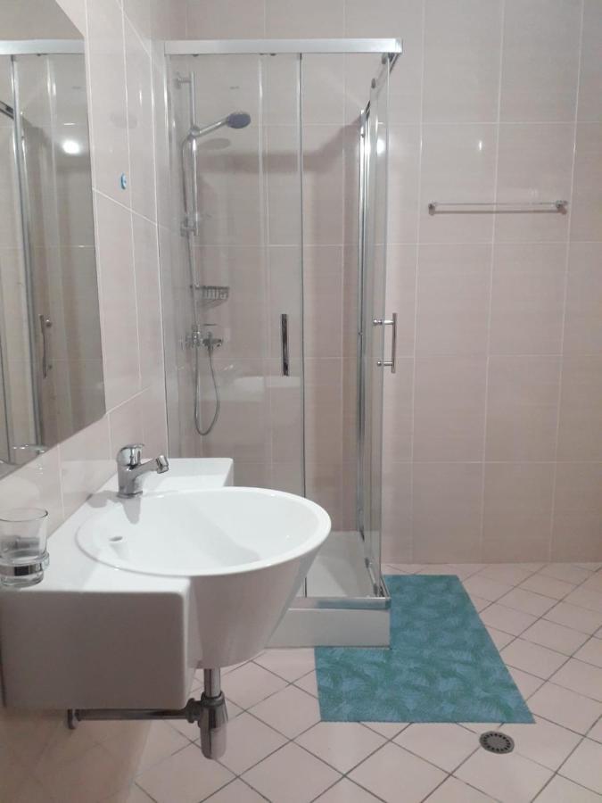 Center-Sea View Apartament,Sarandë Eksteriør billede