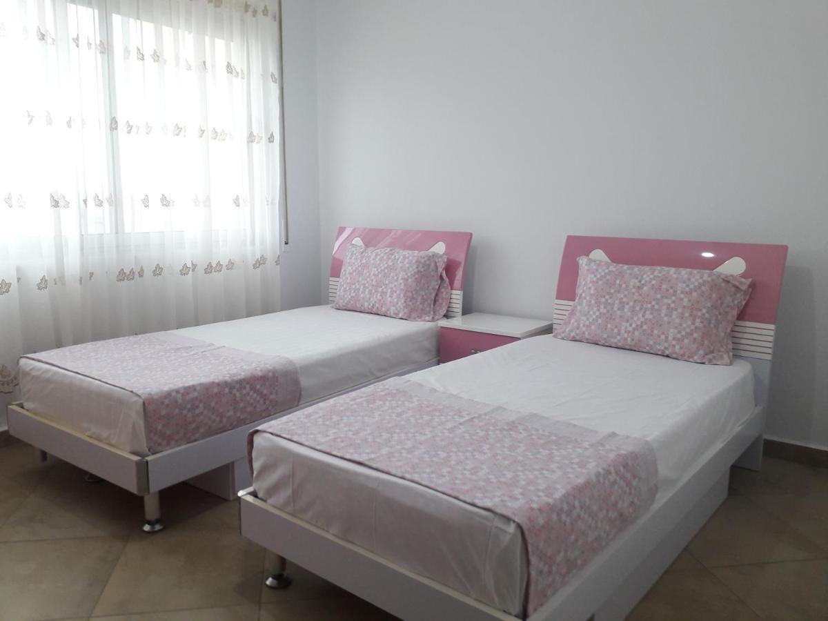 Center-Sea View Apartament,Sarandë Eksteriør billede